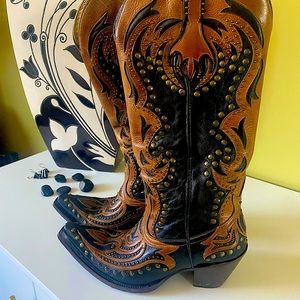 CORRAL KNEE-HIGH BOOTS!